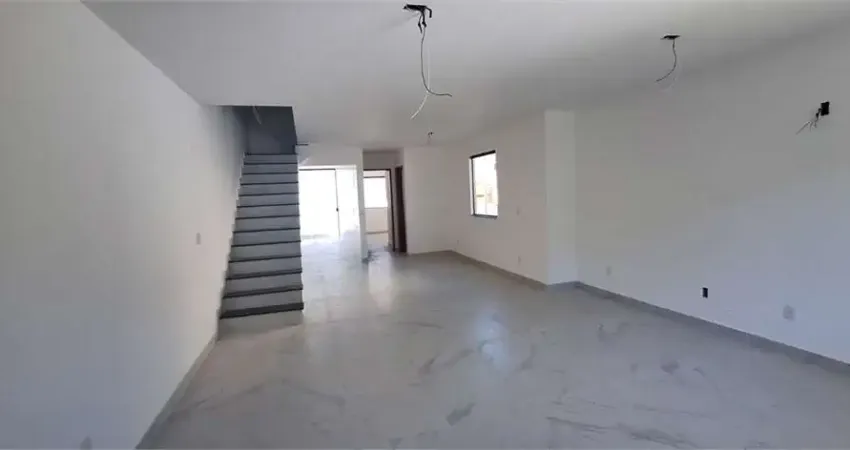 Casa com 4 quartos à venda na Doutor Públio Machado, Maravista, Niterói