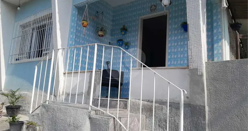 Casa com 2 quartos à venda na Aluísio Gonçalves, Pita, São Gonçalo
