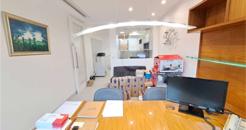 Sala comercial à venda na Rua Doutor Celestino, Centro, Niterói