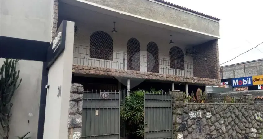 Casa com 3 quartos à venda na Avenida Rui Barbosa, São Francisco, Niterói