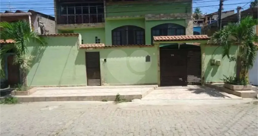 Casa com 4 quartos à venda em Porto Novo - RJ
