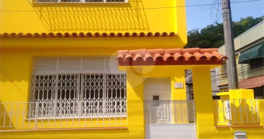 Casa com 2 quartos à venda na Rua Doutor Mário Viana, Santa Rosa, Niterói