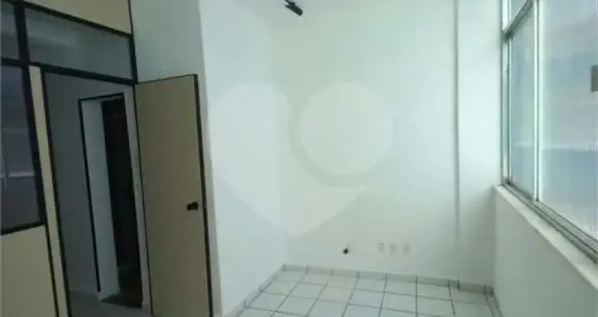 Sala comercial à venda na Ernani Do Amaral Peixoto 36, Centro, Niterói