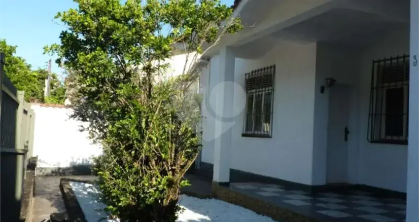 Casa com 4 quartos à venda na Rua Timbiras, São Francisco, Niterói