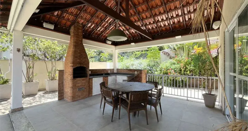 Casa com 5 quartos à venda em São Francisco - RJ
