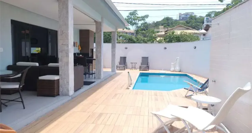Casa com 4 quartos à venda na Luiz Pereira Dos Santos, Camboinhas, Niterói