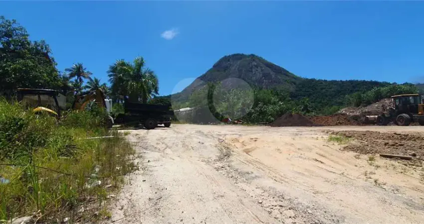 Terreno à venda na Rodovia Ernani do Amaral Peixoto, Inoã, Maricá