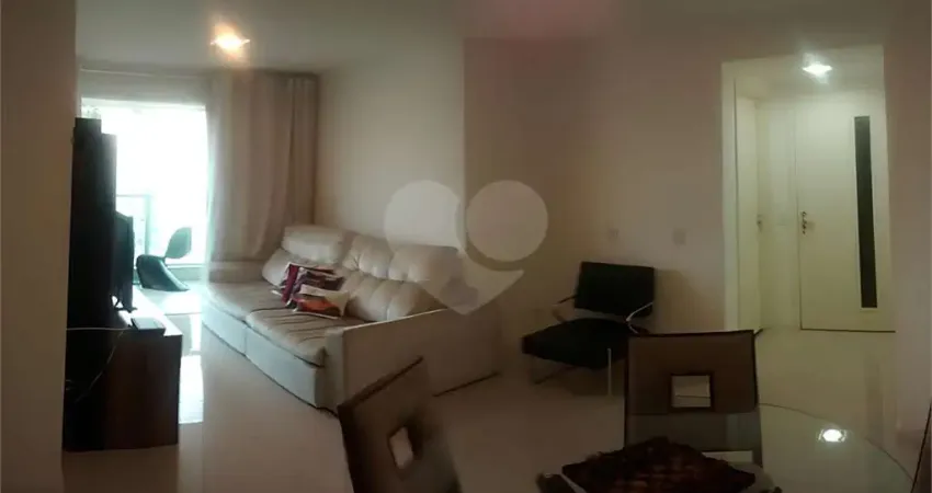 Apartamento com 2 quartos à venda em Icaraí - RJ