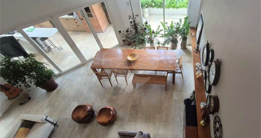 Condomínio com 4 quartos à venda em Badu - RJ