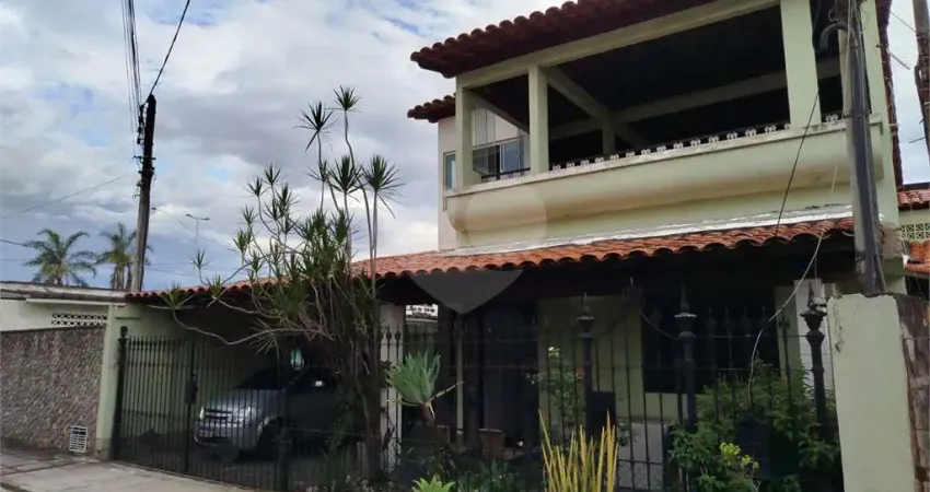 Casa com 3 quartos à venda na Nóbrega, Zé Garoto, São Gonçalo