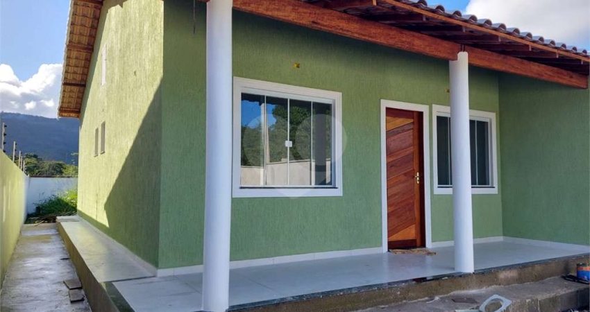 Terreno à venda na Zélia Gatai Amado, Itapeba, Maricá