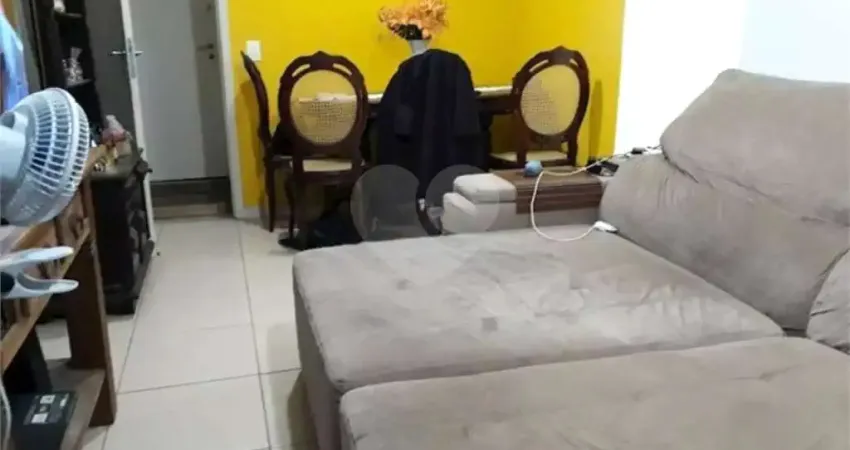 Apartamento com 2 quartos à venda em Centro - RJ