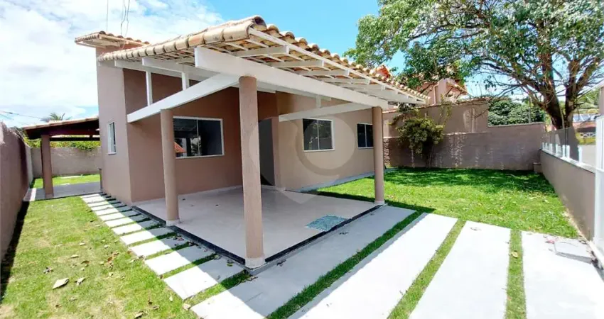 Casa em condomínio fechado com 3 quartos à venda na Das Palmas, Centro, Maricá
