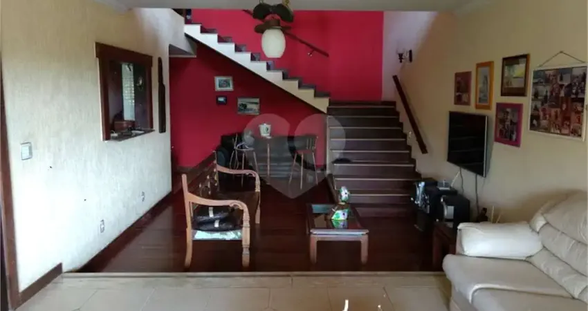 Casa com 3 quartos à venda em Itaipu - RJ