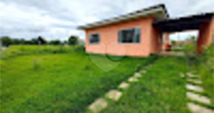 Loteamento com 3 quartos à venda em Cajueiros (itaipuaçu) - RJ