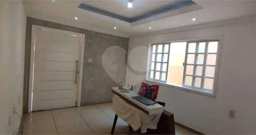 Casa com 2 quartos à venda em Mutuá - RJ