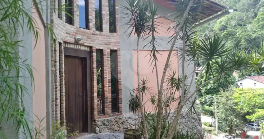 Casa com 4 quartos à venda na Avelino Gomes De Castro, Itaipu, Niterói