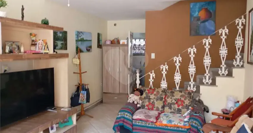 Casa com 2 quartos à venda em Venda Da Cruz - RJ