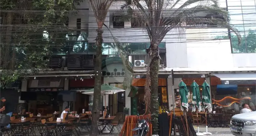 Sala comercial à venda na Rua Mem de Sá, Icaraí, Niterói