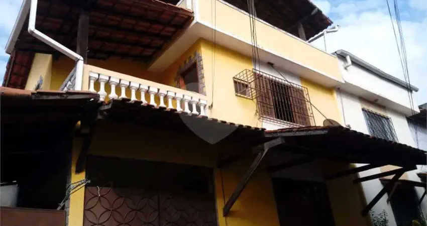 Casa de vila com 3 quartos à venda em Colubande - RJ
