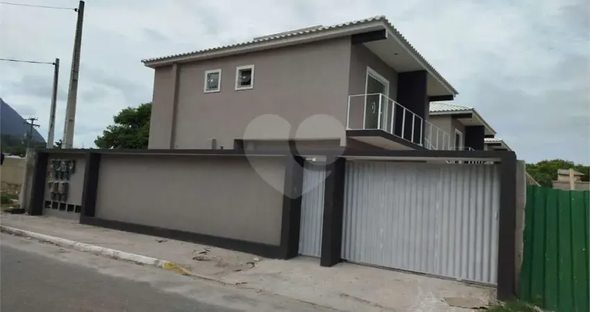 Casa de vila com 2 quartos à venda em Jardim Atlântico Oeste (itaipuaçu) - RJ
