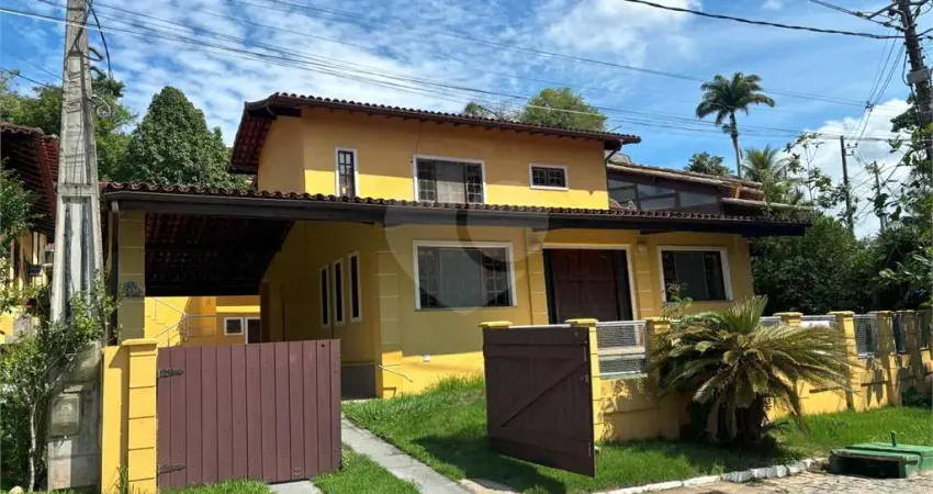 Condomínio com 4 quartos à venda em Mata Paca - RJ