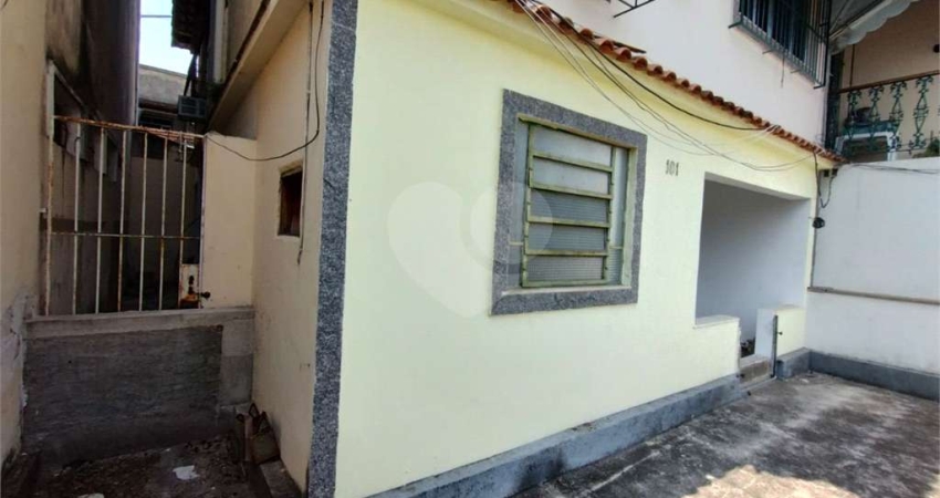 Casa com 2 quartos à venda na Aníbal Muniz, Centro, São Gonçalo