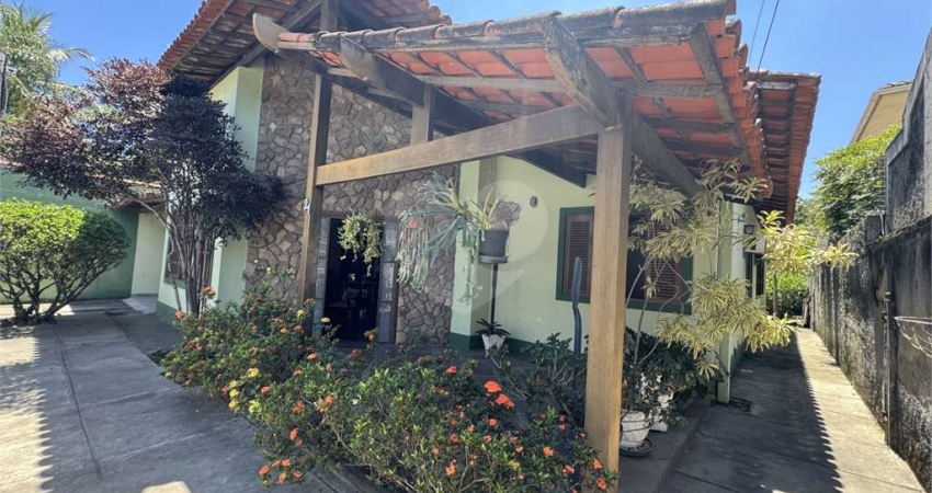 Casa com 3 quartos à venda na Santa Rita De Cássia, Piratininga, Niterói