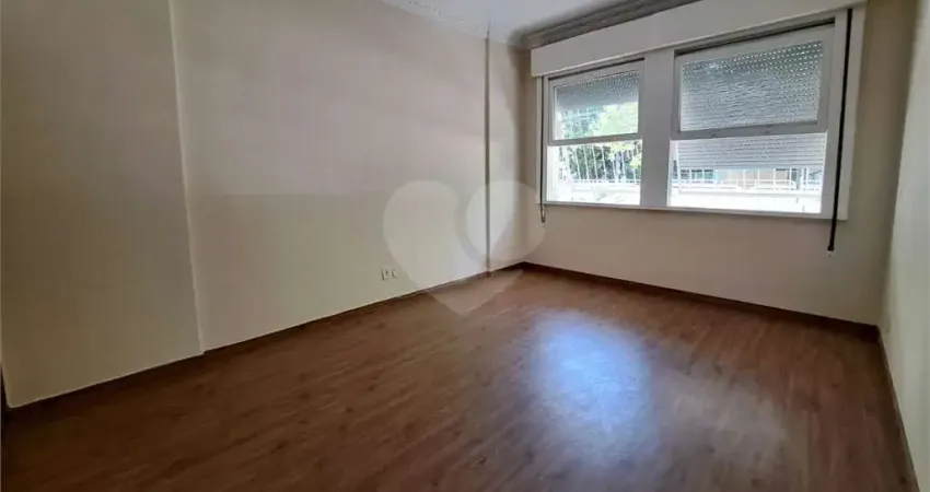 Apartamento com 3 quartos à venda em Icaraí - RJ