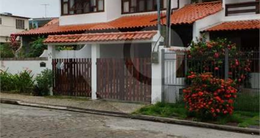 Casa em condomínio fechado com 3 quartos à venda na João Constantino, Mangueira, São Gonçalo