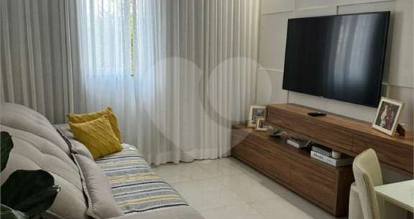 Casa em condomínio fechado com 3 quartos à venda na Salvatori, Centro, São Gonçalo