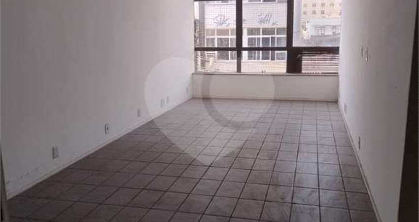 Sala comercial à venda na Rua Aurelino Leal, Centro, Niterói