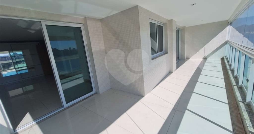 Apartamento com 4 quartos à venda na Rua Joaquim Távora, Icaraí, Niterói