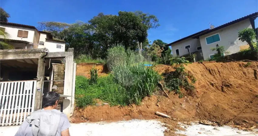 Terreno à venda na Rua Doutor João Baptista Leal, Engenho do Mato, Niterói