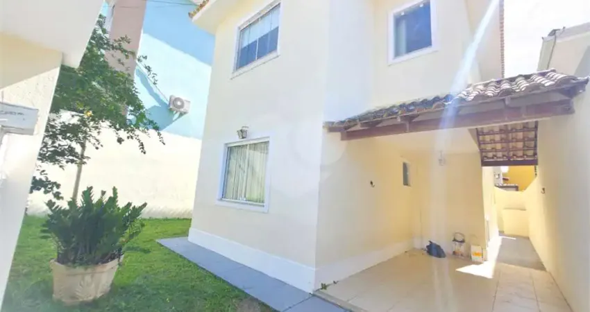 Casa com 3 quartos à venda na Professor Carlos Cortez, Serra Grande, Niterói