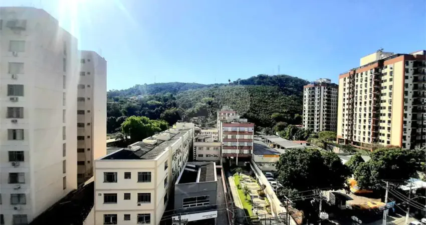 Apartamento com 2 quartos à venda na Rua Noronha Torrezão, Santa Rosa, Niterói