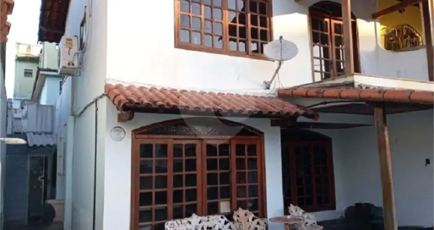 Casa com 3 quartos à venda na Iguaba, Trindade, São Gonçalo