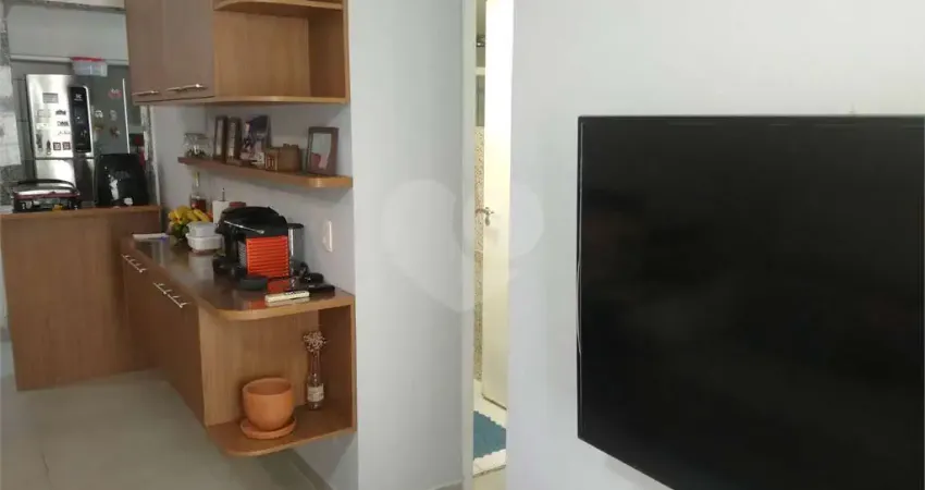 Apartamento com 3 quartos à venda na Rua Frederico Malesherbes Figueredo, Maria Paula, São Gonçalo