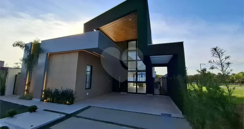 Casa em condomínio fechado com 3 quartos à venda na Rodovia Ernani do Amaral Peixoto, Inoã, Maricá