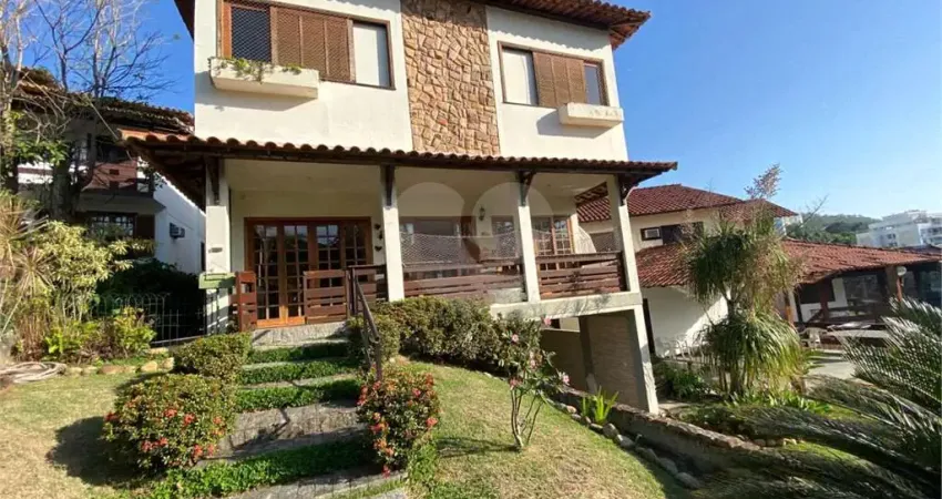 Casa em condomínio fechado com 4 quartos à venda na São Pedro De Itaipu, Piratininga, Niterói