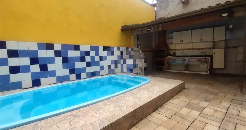 Casa com 3 quartos à venda na Rua Jaime Figueiredo, 157, Patronato, São Gonçalo