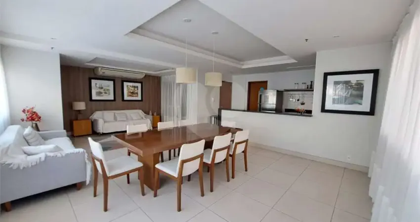 Apartamento com 2 quartos à venda na Rua Visconde do Uruguai, Centro, Niterói