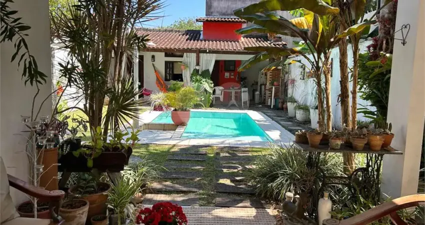 Casa com 5 quartos à venda na Rua Ignez Peixoto, Itaipu, Niterói