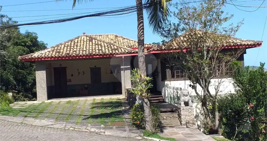 Terreno em condomínio fechado à venda em Piratininga, Niterói