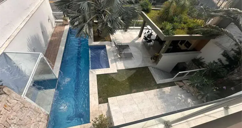 Terreno em condomínio fechado à venda no Charitas, Niterói