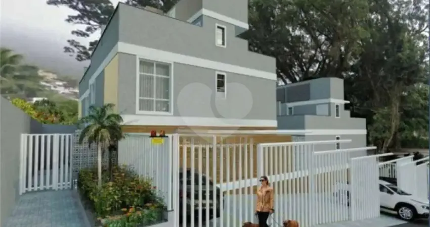 Terreno em condomínio fechado à venda na Vila Progresso, Niterói 