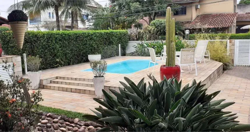 Terreno em condomínio fechado à venda no Badu, Niterói 