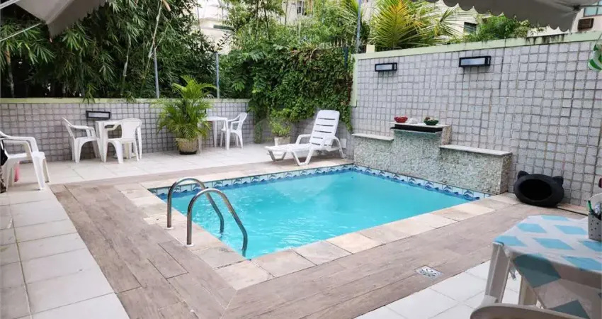 Terreno em condomínio fechado à venda no Ingá, Niterói 