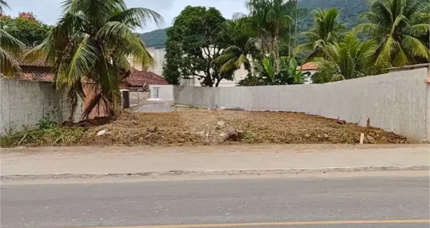 Terreno comercial à venda no Engenho do Mato, Niterói 
