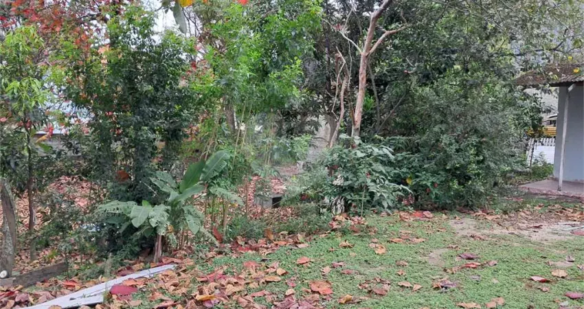 Terreno comercial à venda em Maria Paula, São Gonçalo 